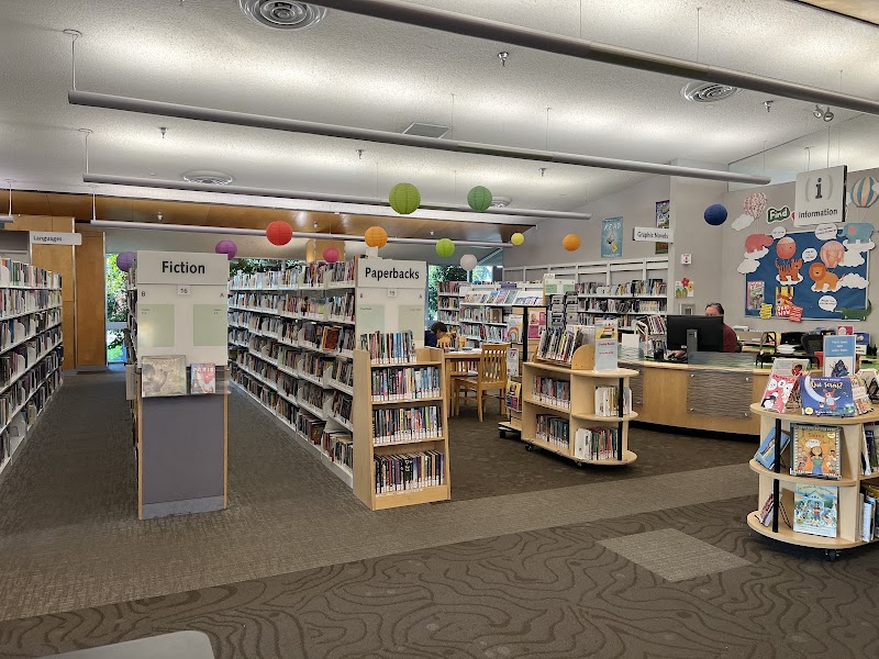 Photo of Los Altos Library