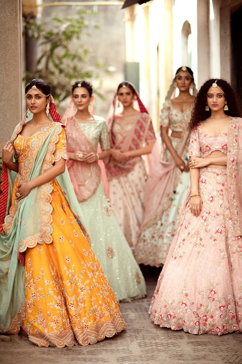 SWATI Couture Indian Fashion photo 4