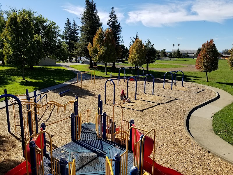 Tennyson Park photo 2