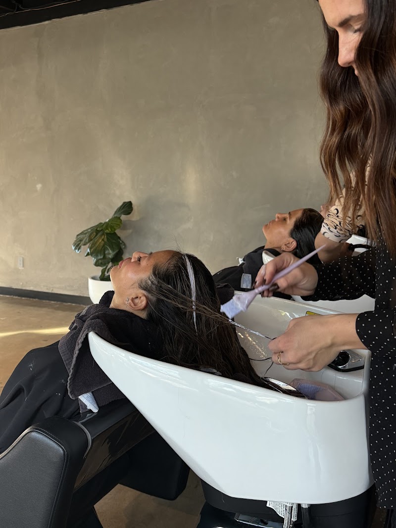 Vive Organic Hair Salon ✂ photo 4