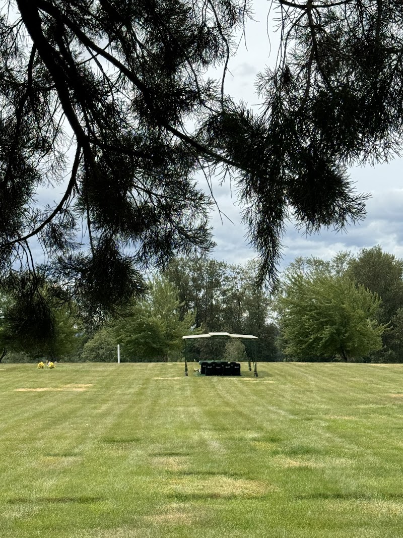 Photo of Willamette Memorial Park Cemetery