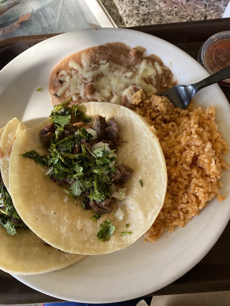 Mucho Wraps photo 2