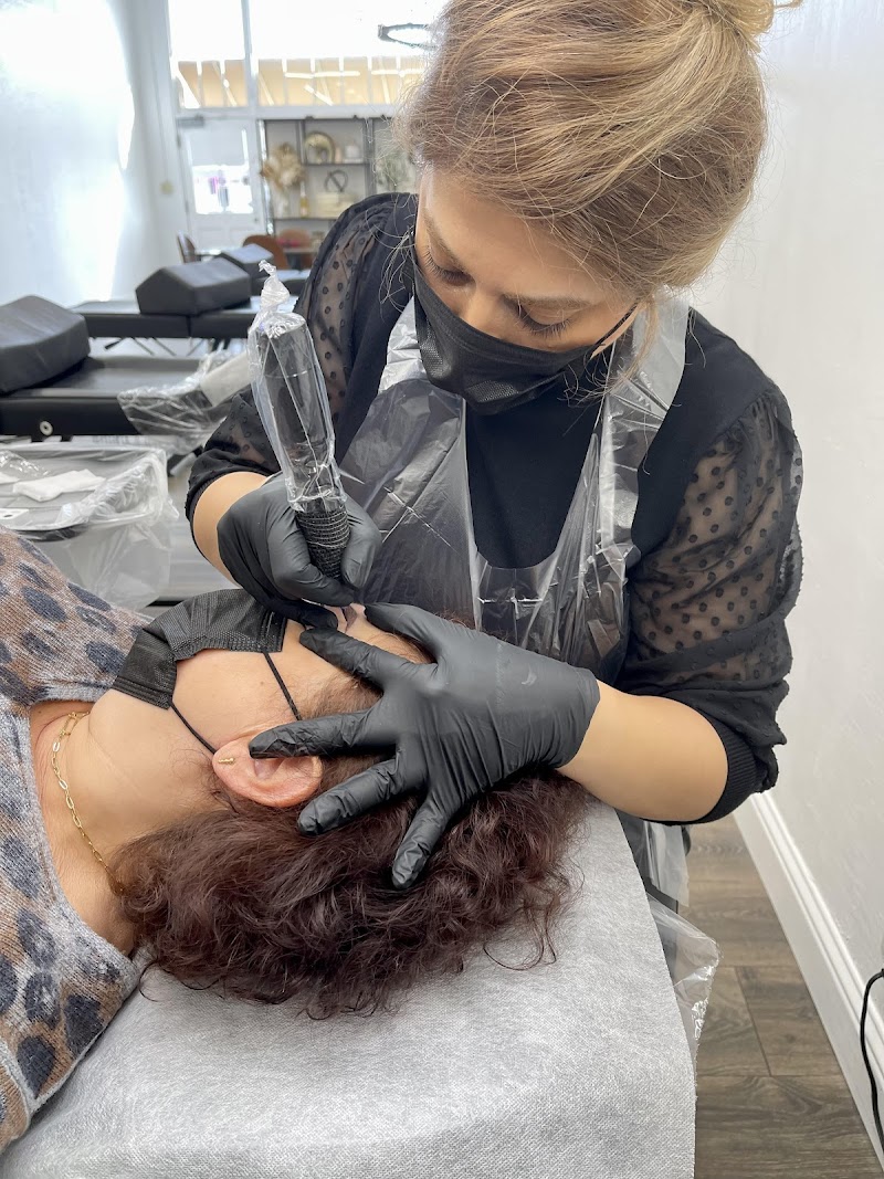 PM Browz & Beauty Studio photo 4