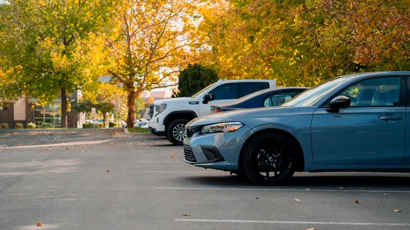 Neighbor Monthly Parking photo 3