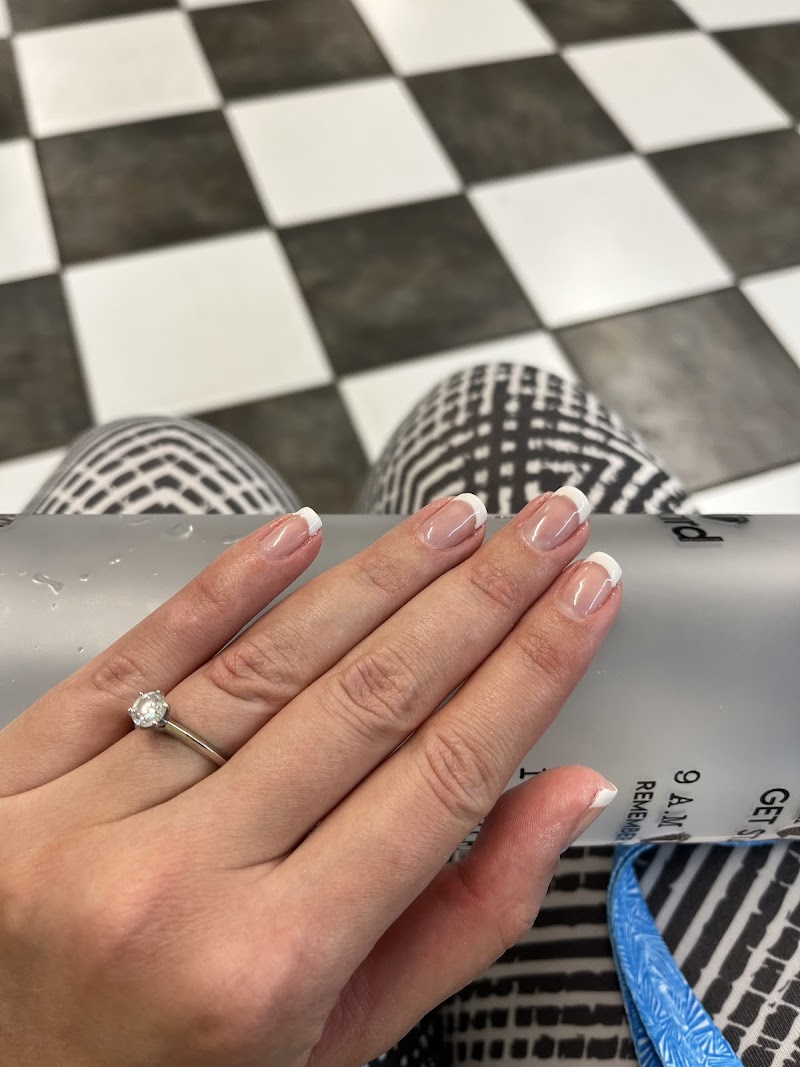 K B Hair & Nail Salon photo 2