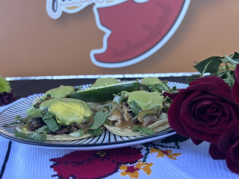 Los 3 Hermanos Food Truck photo 3