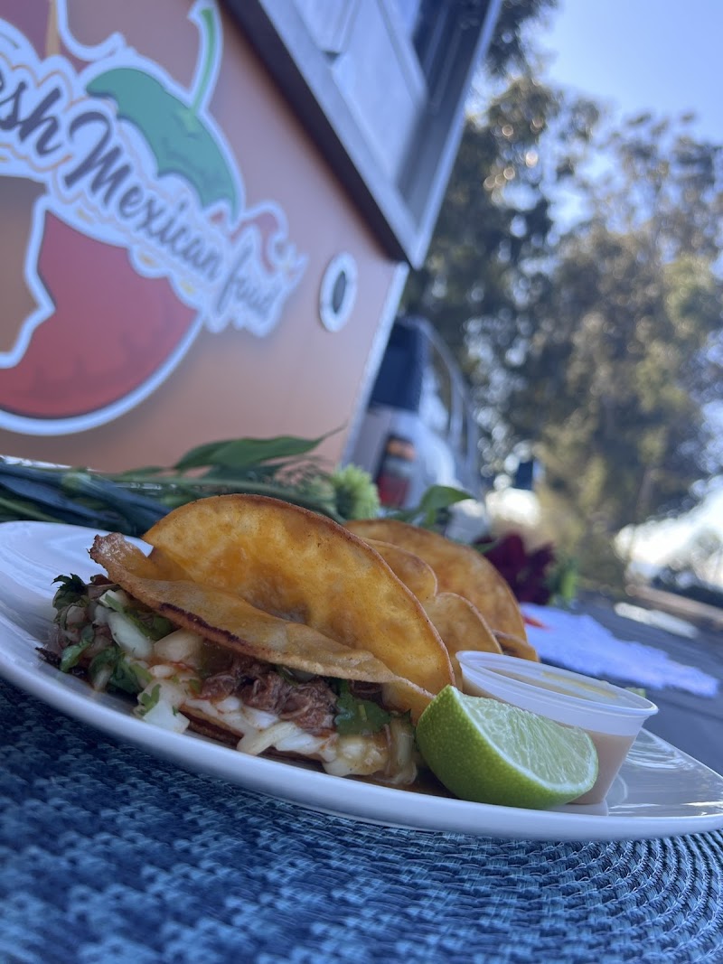 Los 3 Hermanos Food Truck photo 2