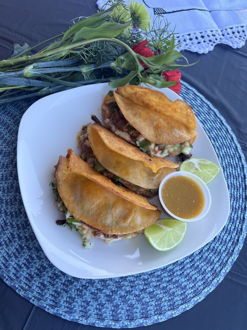 Los 3 Hermanos Food Truck photo 4