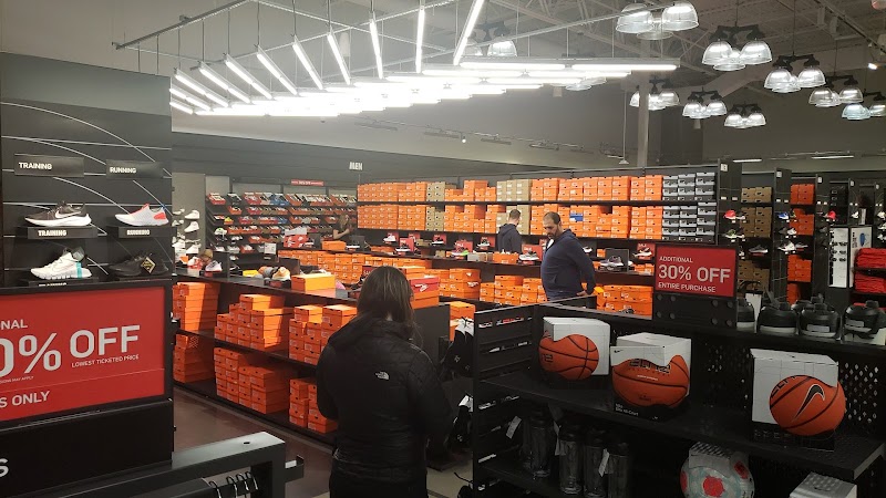 Nike Factory Store - Winter Garden photo 3