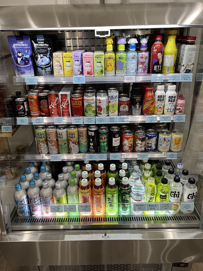 Yummi Mart photo 2