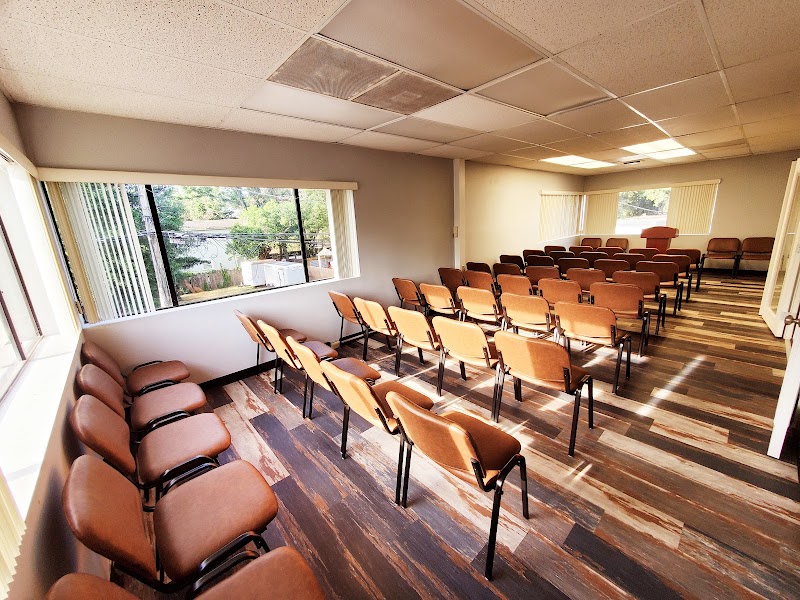 SHARED OFFICE SPACE HUB - Single Person Private Office and Team Suites Available. Month to Month. Business Address. Day Pass. photo 3