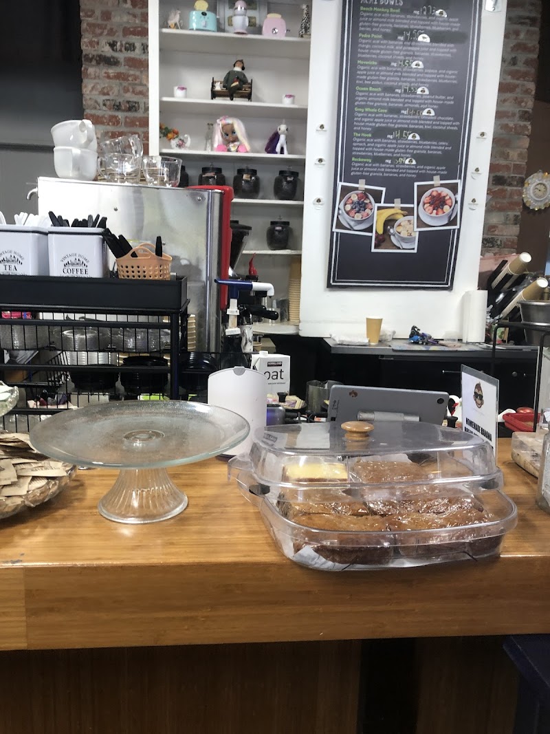 Beach Monkey Organic Cafe photo 5