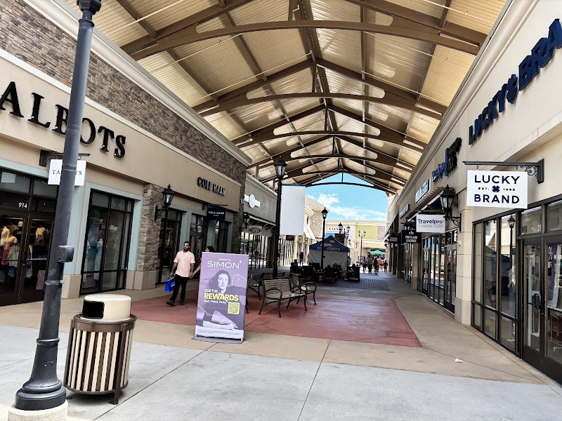 Photo of Charlotte Premium Outlets