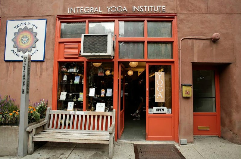 Integral Yoga Institute photo 3