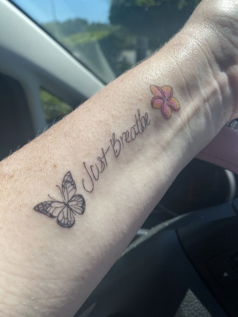 The Johnson Tattoo Company Palm Harbor photo 4