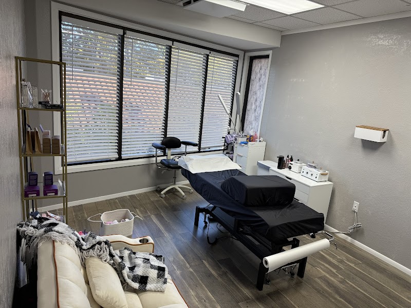 Chaya Beauty Co - Pleasanton Brazilian + Lash Extensions photo 2