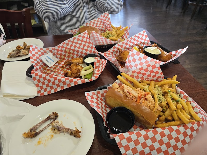 Whiskey Tango Foxtrot Restaurant Bar & Grill - Oakley photo 4