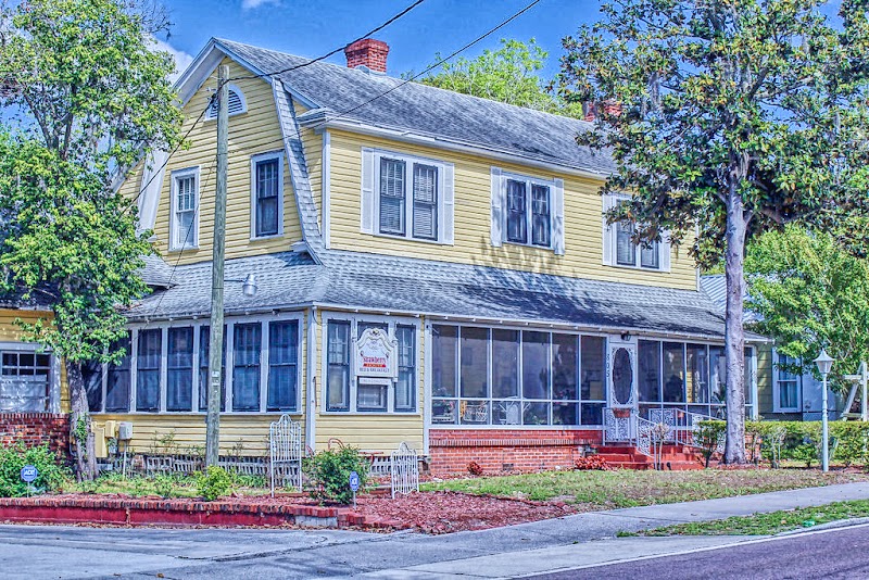Strawberry House B & B photo 4