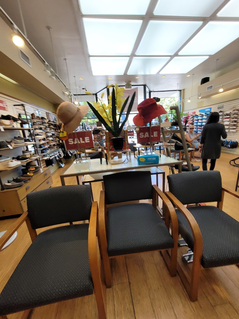 Footwear etc. San Carlos photo 5
