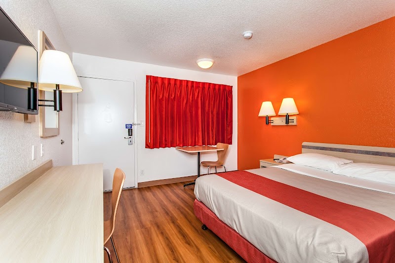Motel 6 Vacaville, CA photo 2