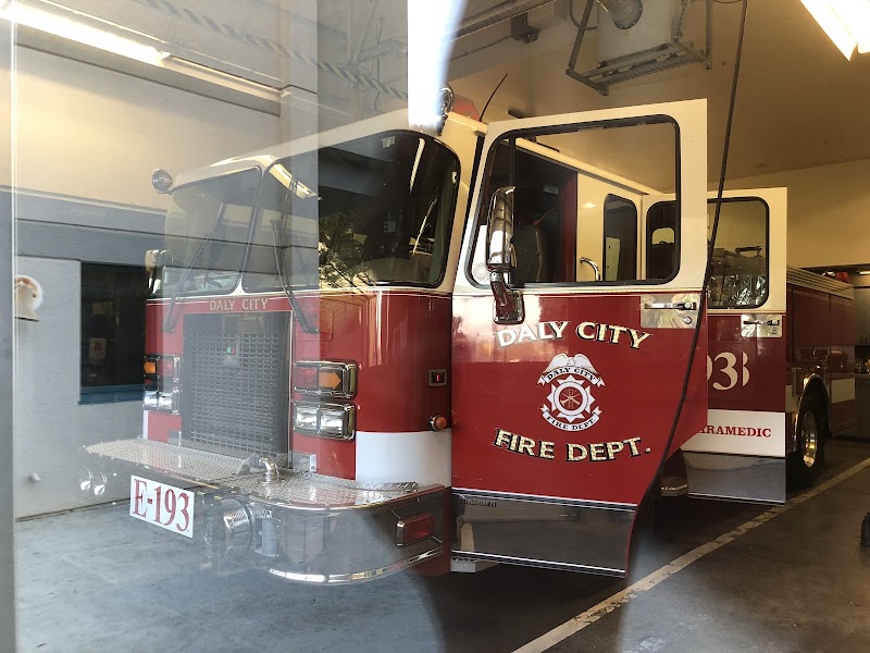 Daly City Fire Department Station 93 photo 2