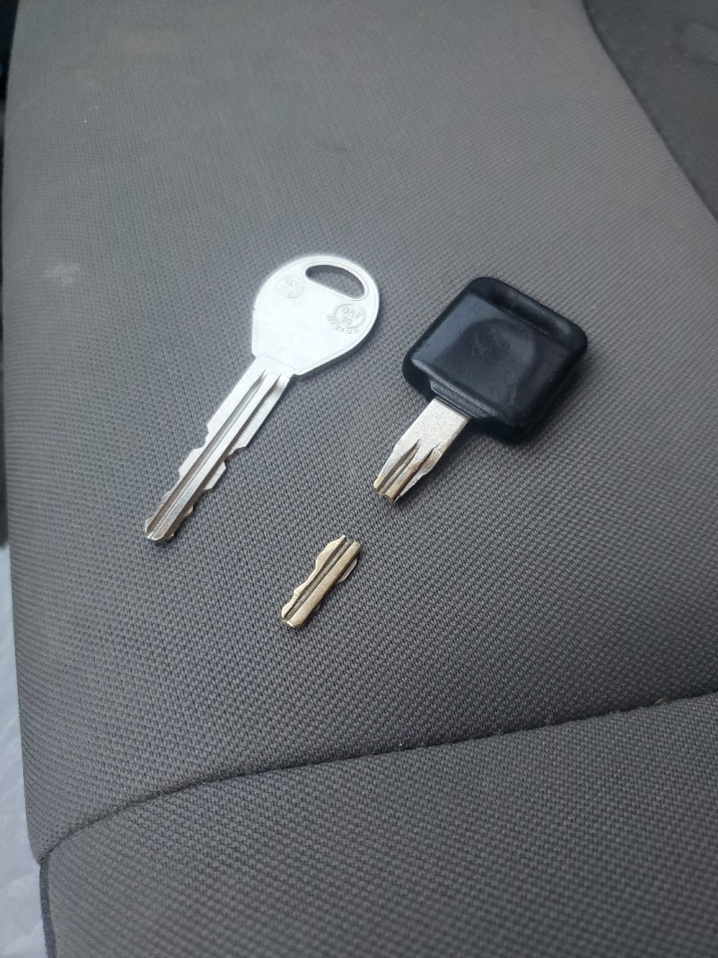 Kaiser Lock and Key photo 4