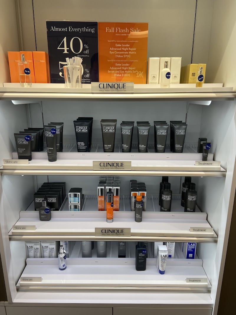 The Cosmetics Company Store photo 5