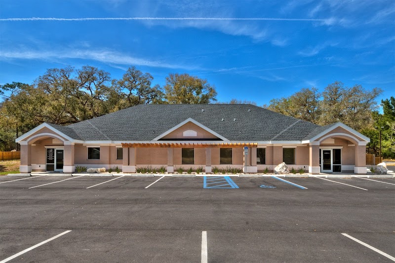 Bushnell Family & Cosmetic Dentistry photo 2
