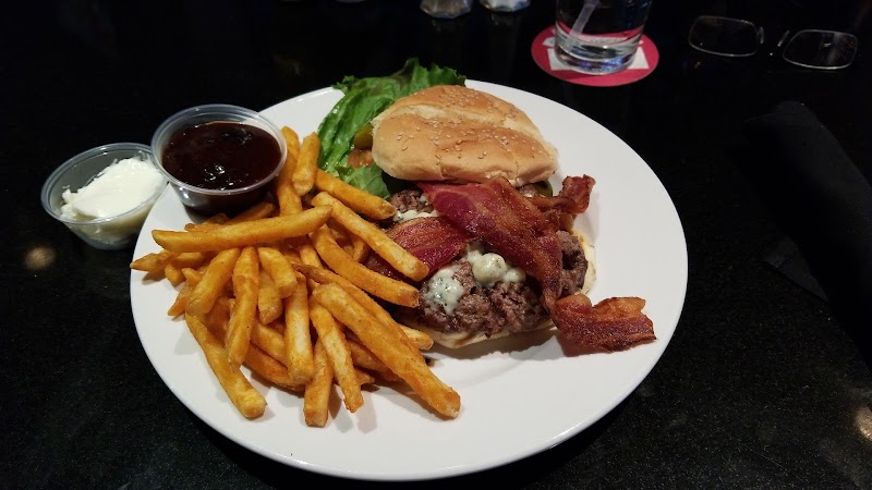 Plaza Grill Restaurant photo 2