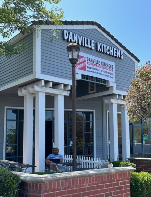 Photo of Danville Kitchens Pizza - Wings - Brews