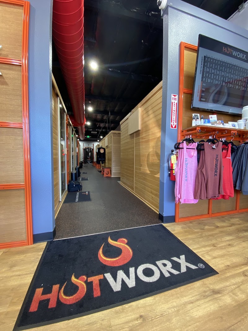 HOTWORX - Vacaville, CA - Creekside photo 3