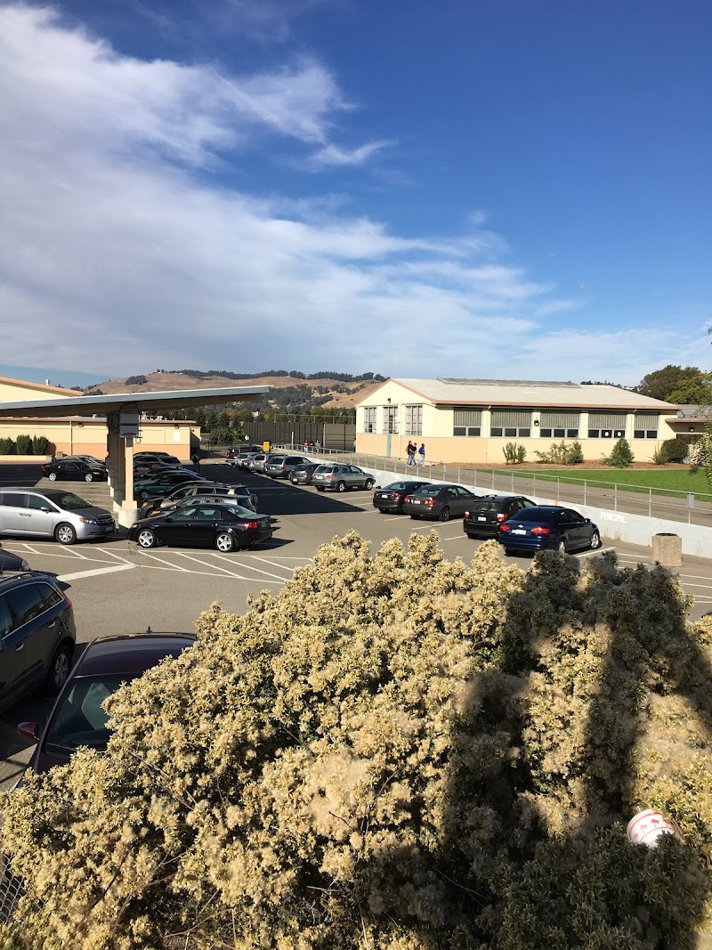 Photo of San Lorenzo High School