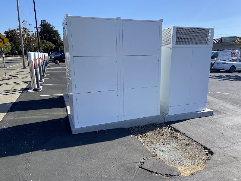 Tesla Supercharger photo 5