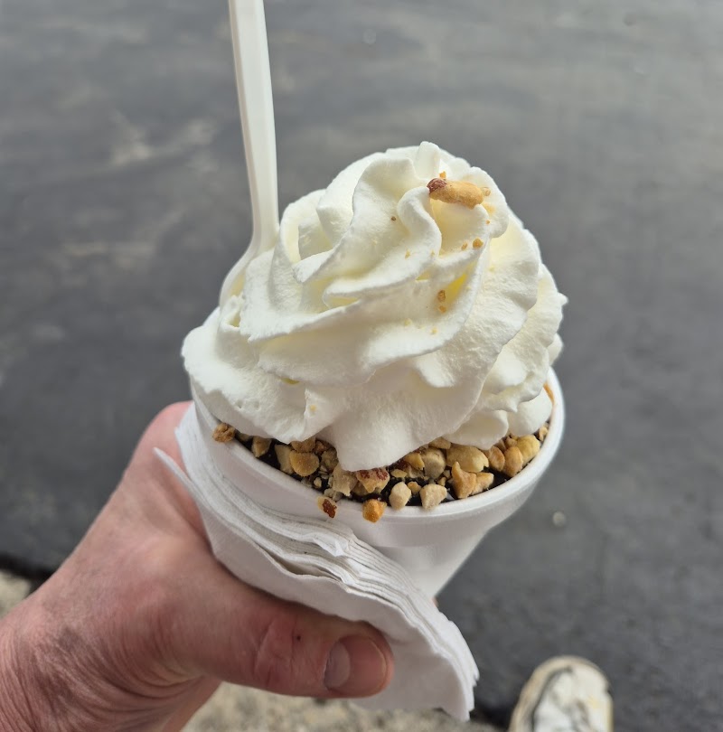 Mt. Healthy Dairy Bar photo 5