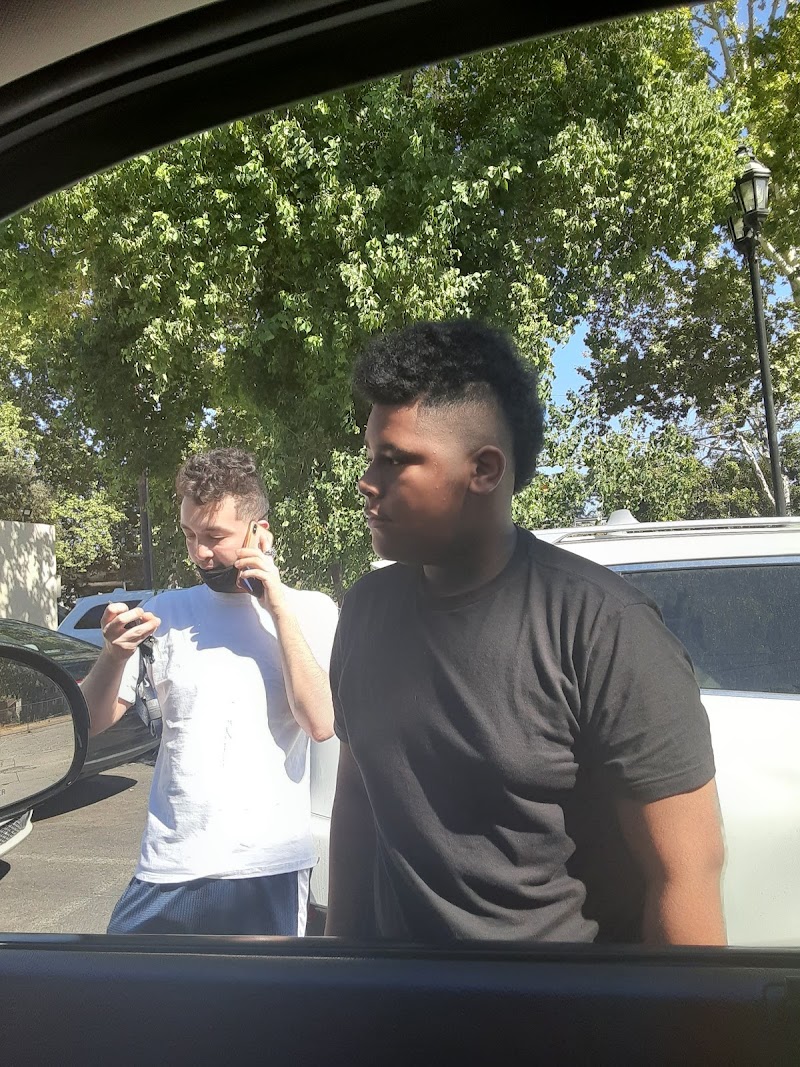 Top Rank Barbershop photo 3