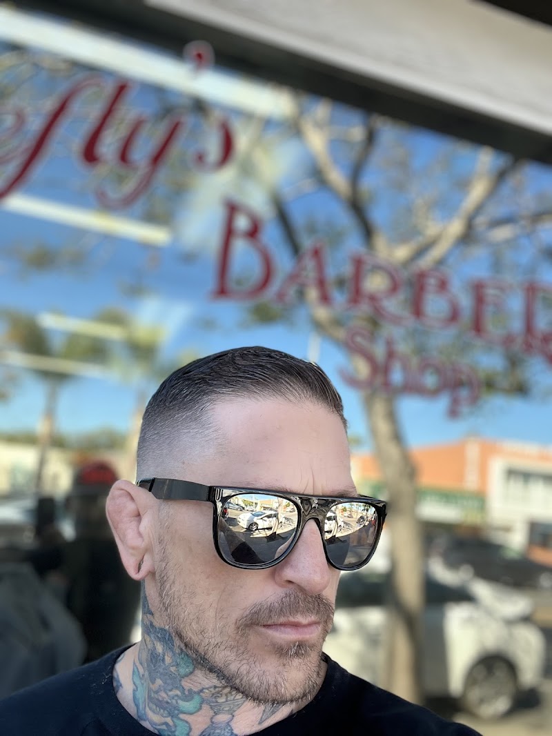 Lefty's Barbershop Garnet photo 4