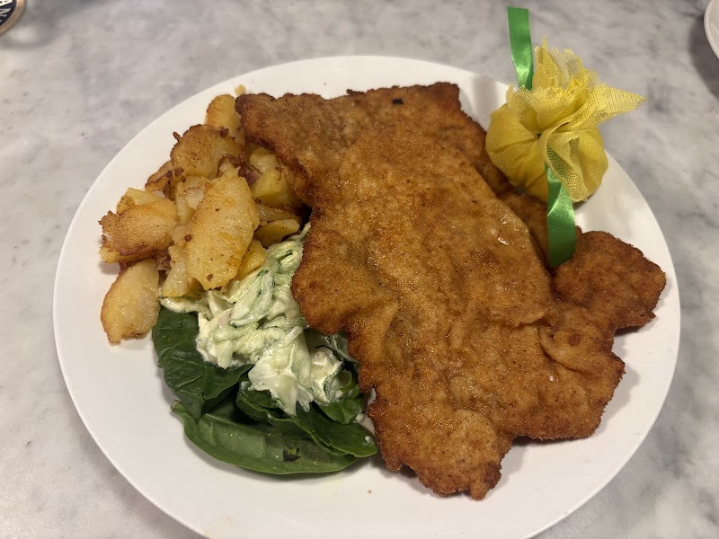 Siegfried's Restaurant and German Biergarten photo 3