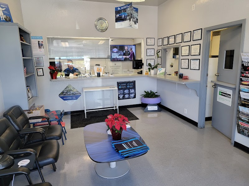 Spiteri's Complete Auto Service photo 4