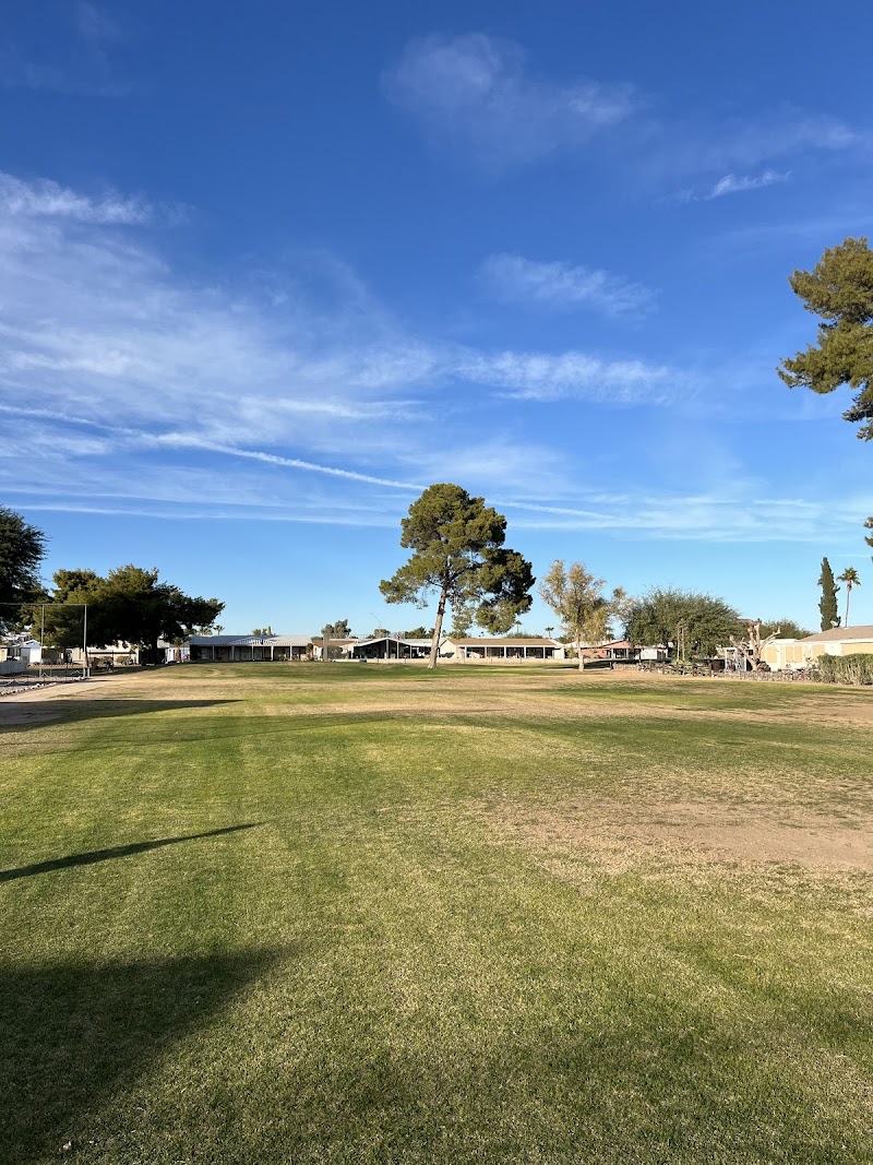 Three Parks Fairways photo 3