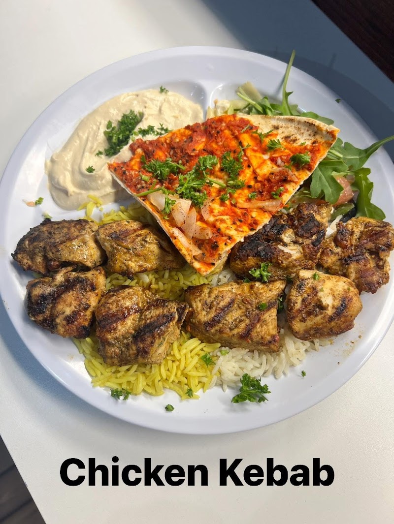 Zaytoon Mediterranean Restaurant photo 2