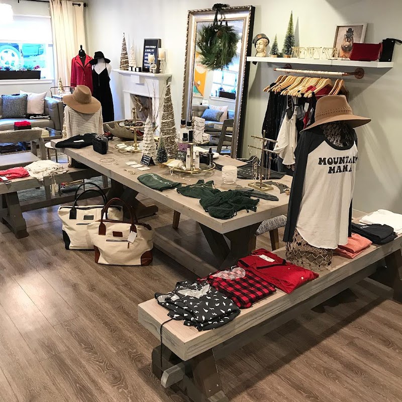 Apres Soleil Tans and Boutique photo 2