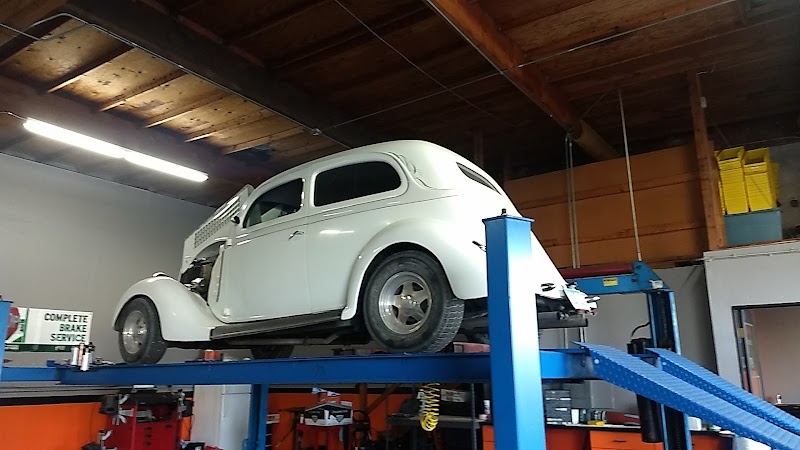 Petaluma Auto Repair photo 2