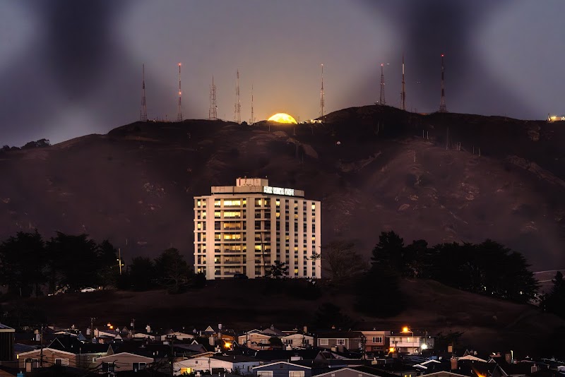AHMC Seton Medical Center photo 5
