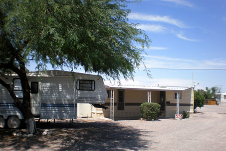 Frontier MHC ( formally Eloy Mobile Home Park ) photo 3