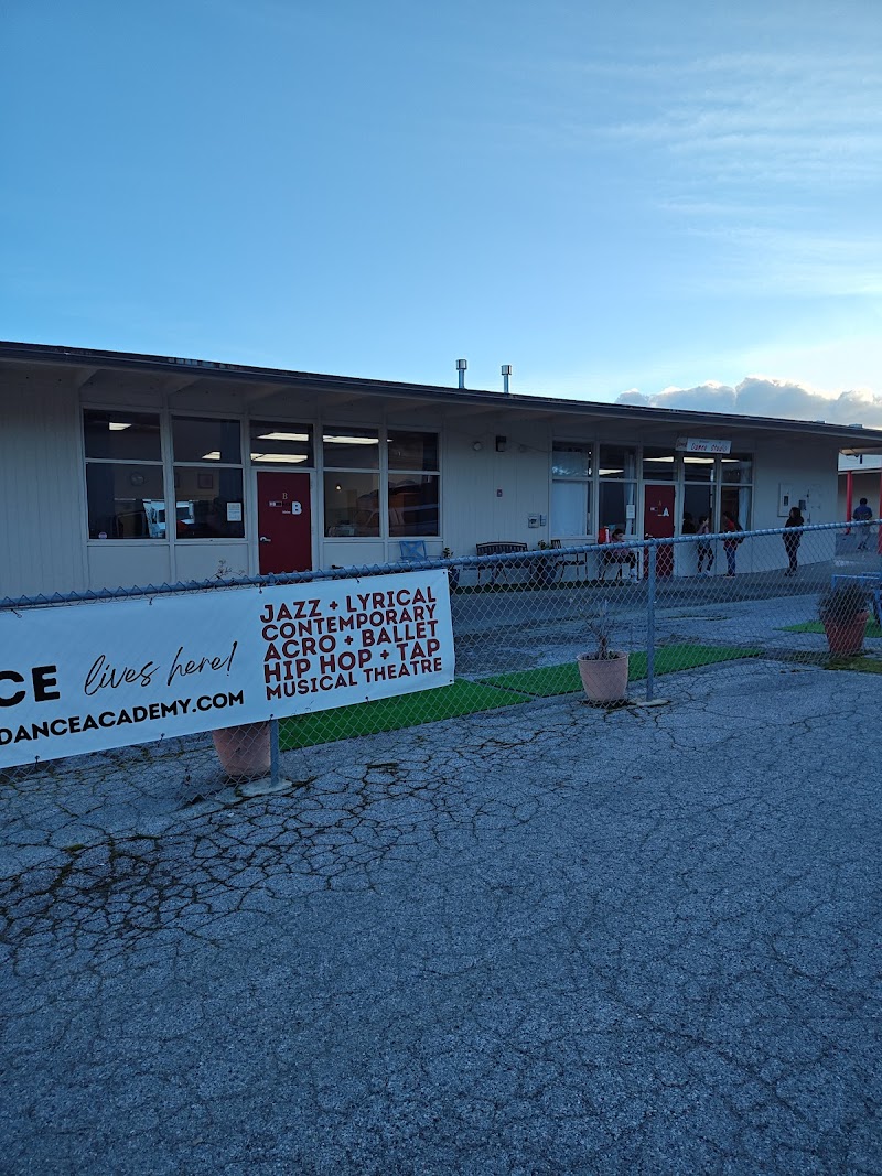 Barrett Community Center photo 5