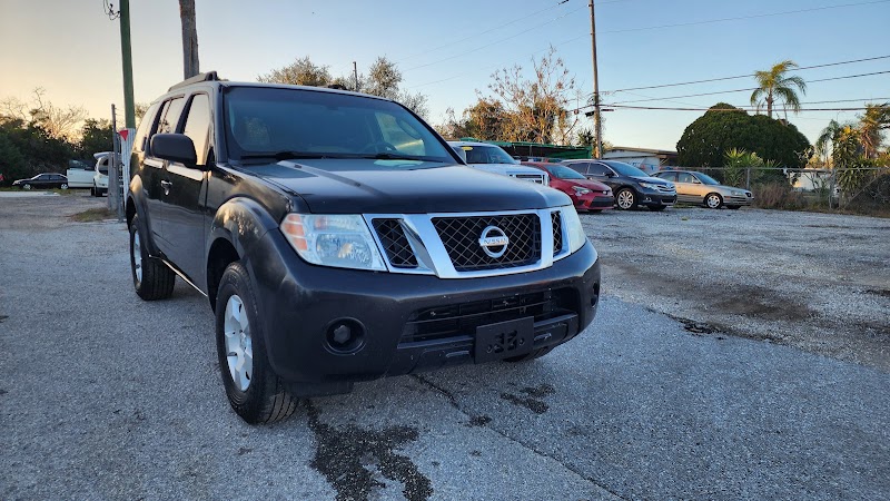 Simon Auto & Truck Sales photo 5