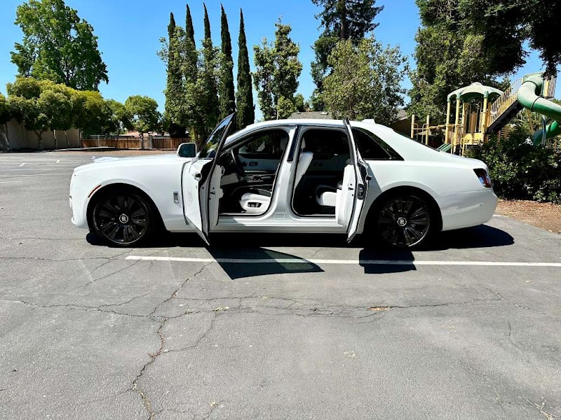 Golden Eye Limousine - Luxury Car Limo Services in San Francisco Bay area-California photo 4