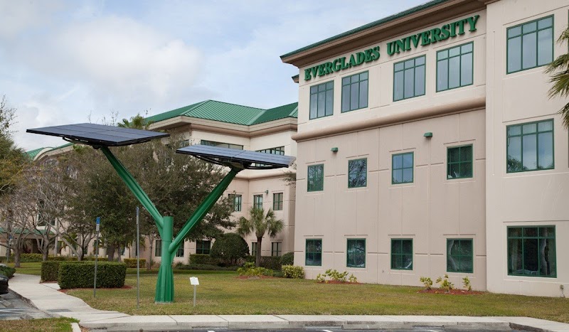 Photo of Everglades University Sarasota