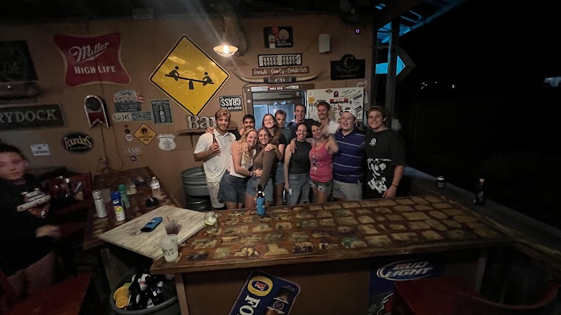 San Ann Liquor & Lounge photo 3