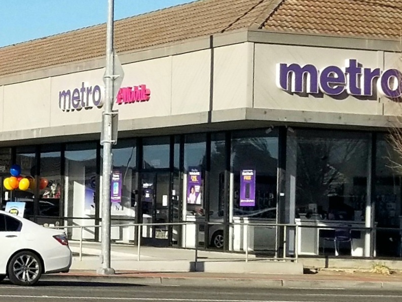 Metro by T-Mobile photo 3